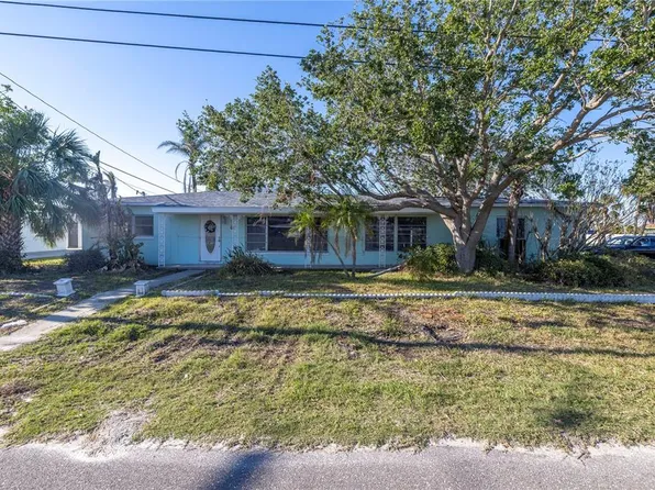 104 159th Ave, Redington Beach, FL 33708