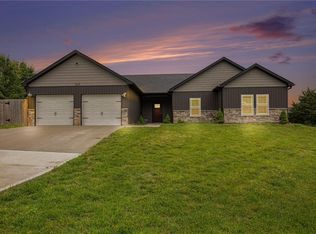 151 SE 225th Rd, Warrensburg, MO 64093