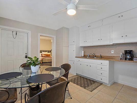 5th image of 1215 NE 17th Ave #3