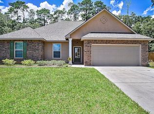 242 Blakemore Dr, Ponchatoula, LA 70454
