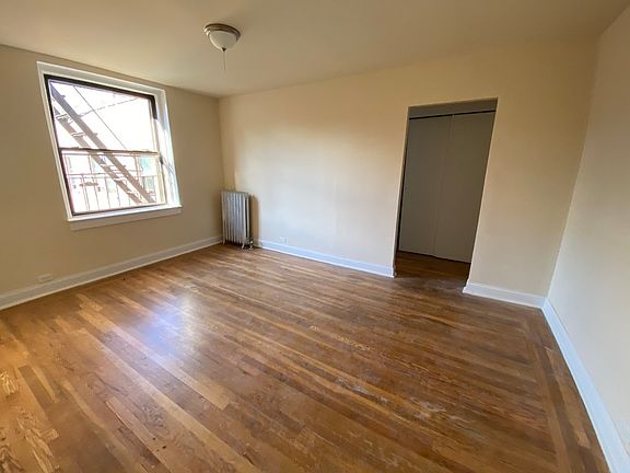 3rd image of 39-86 47th St APT B31