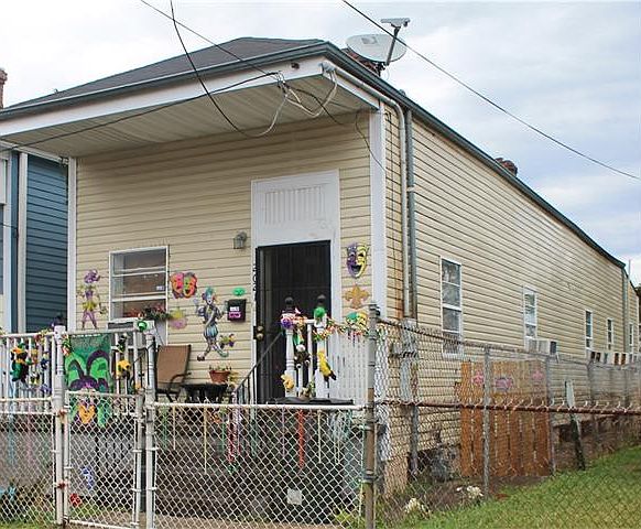 1st image of 2021 2nd St
