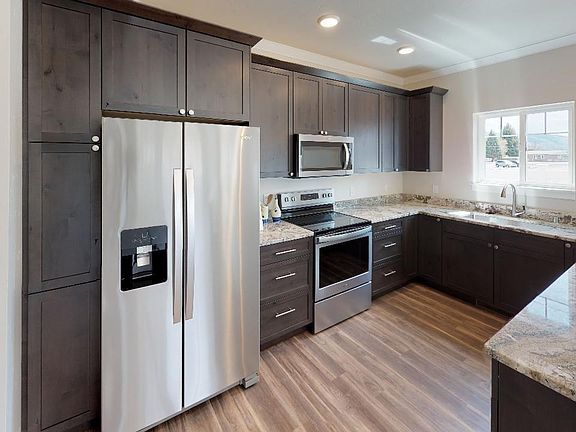 1390-A-Marlin-Kitchen(1)