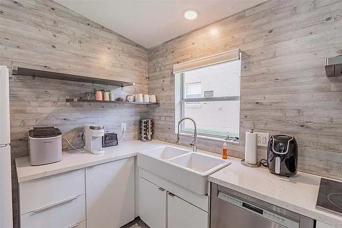 1096 Sugarberry Trl — Photo 7