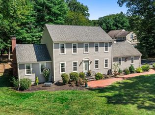 3 Jonathans Way, Upton, MA 01568