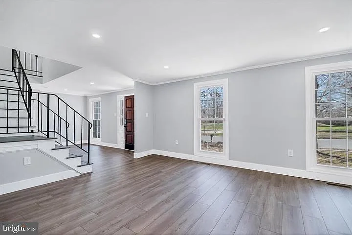 12404 Surrey Circle Dr — Photo 13