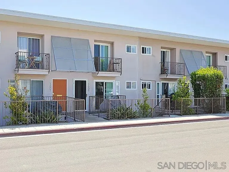 1609 Glorietta Blvd — Photo 15