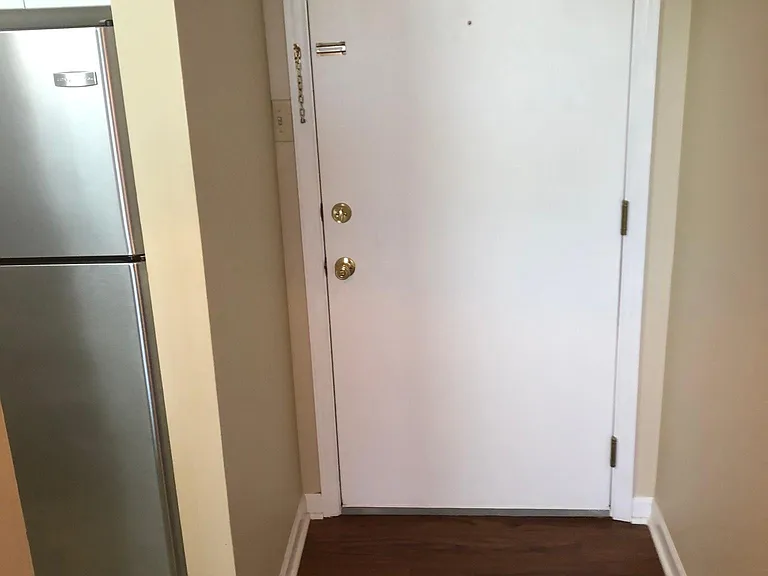 342 Waller Ave #6J — Photo 6
