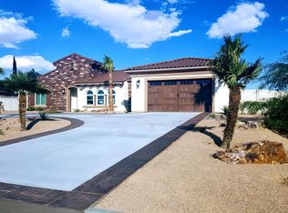 14429 Apple Valley Rd, Apple Valley, CA 92307