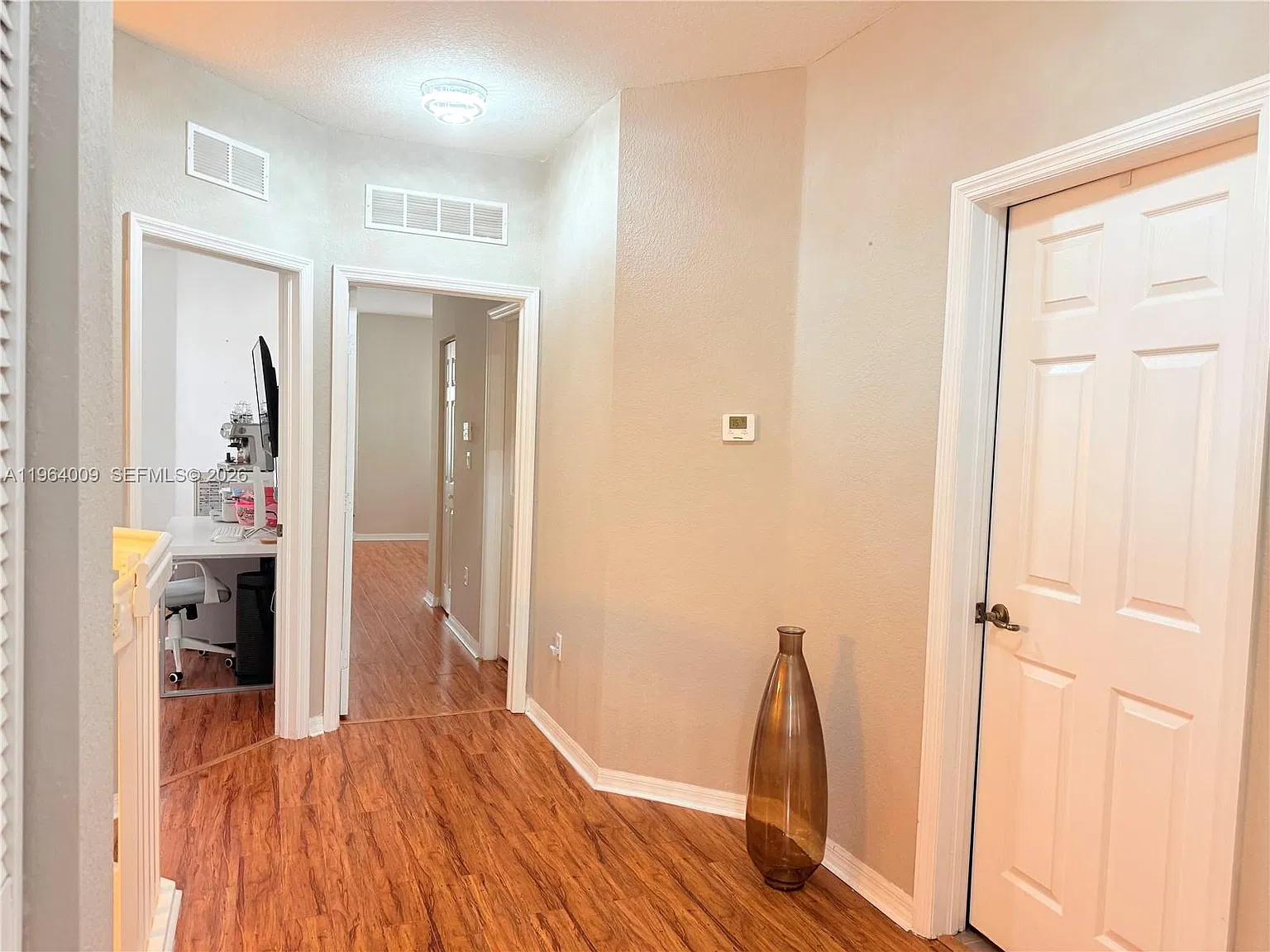 4 bed, 2.5 bath, 1849 sqft, $3,300 — Photo 3