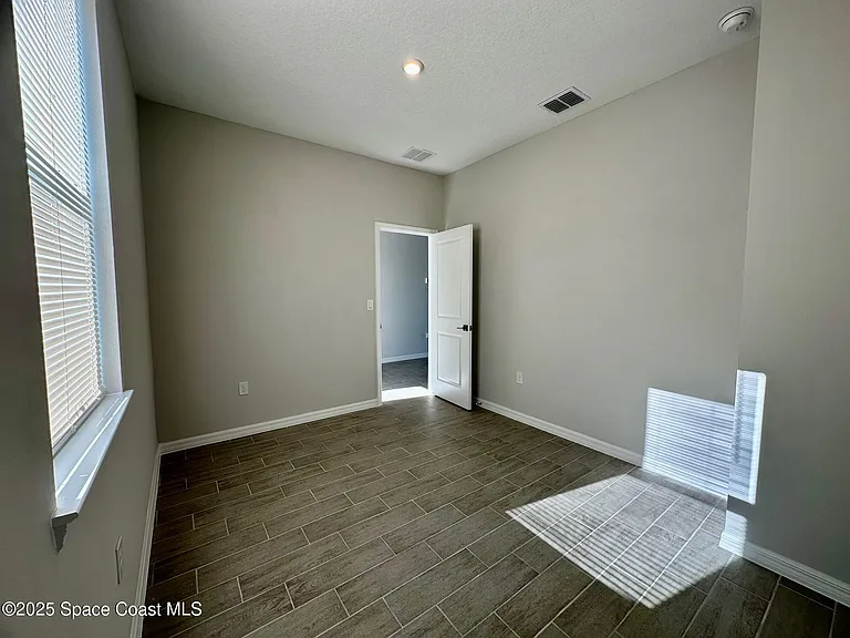 1326 Seeley Cir NW — Photo 6