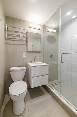 Rented by REAL New York | media 6