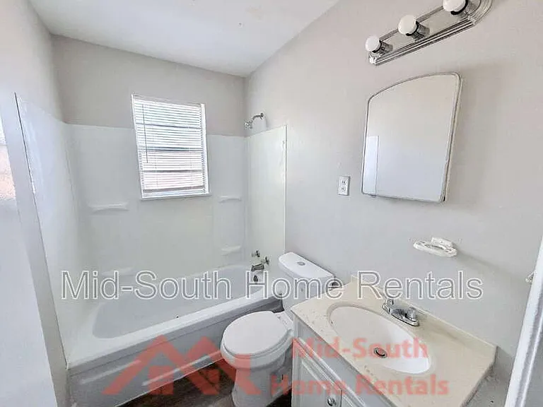 1353 Fairfax St — Photo 11