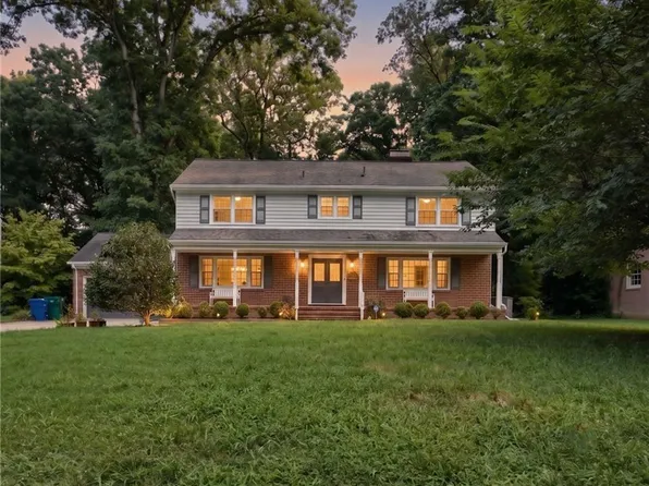 116 Stonewall Pl, Newport News, VA 23606