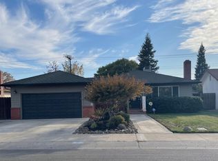 1818 W Walnut St, Lodi, CA 95242