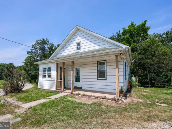 206 Bentz Mill Rd, Wellsville, PA 17365