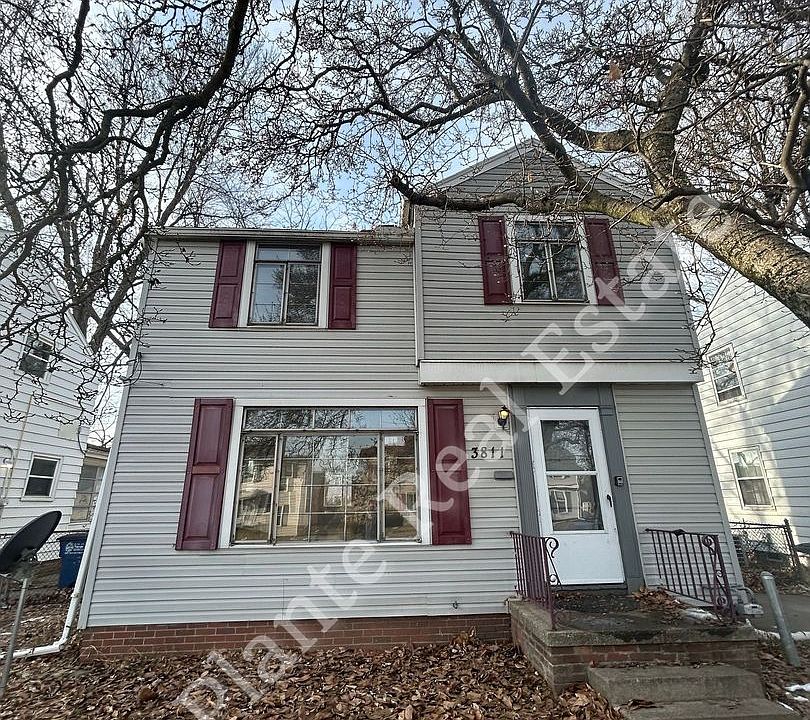 1st image of 3811 Wallwerth Dr #1