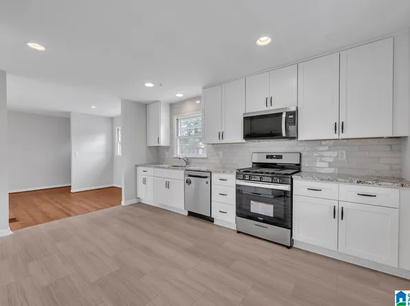 3413 Crayrich Dr, Birmingham, AL 35226