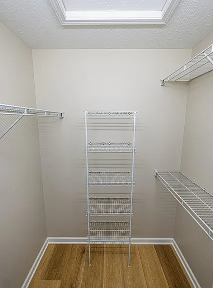 649 Kayloc Cir — Photo 17