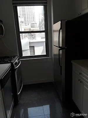 Rented by Halstead Real Estate | media 15