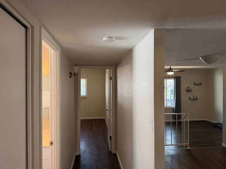 1716 E La Jolla Dr — Photo 14