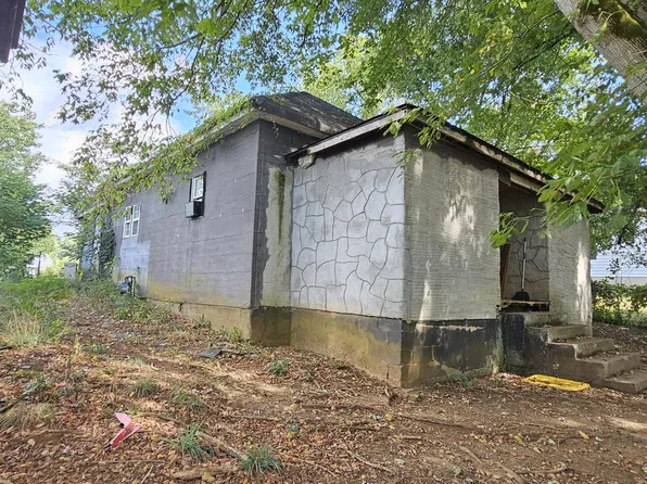 804 Nixon St, Ferguson, KY 42533