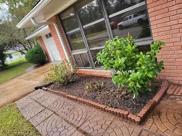 1017 Oak Dr — Photo 8