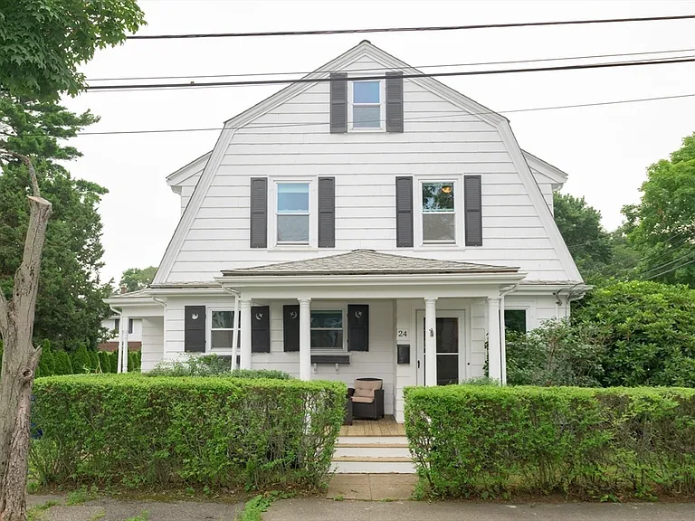 24 Oak St — Photo 15