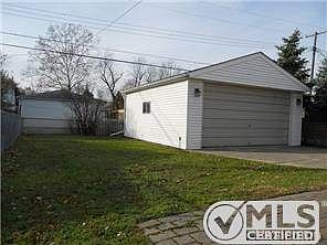 4th image of 4006 Huron St