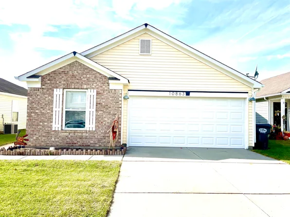 10863 August Dr, Ingalls, IN 46048