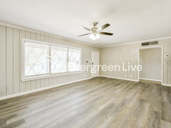 2nd image of 442 W Detroit St