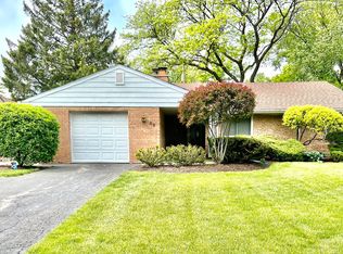 66 Indian Tree Dr, Highland Park, IL 60035