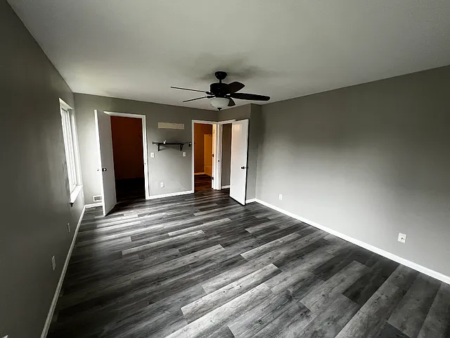 443 Rachel Cir — Photo 7