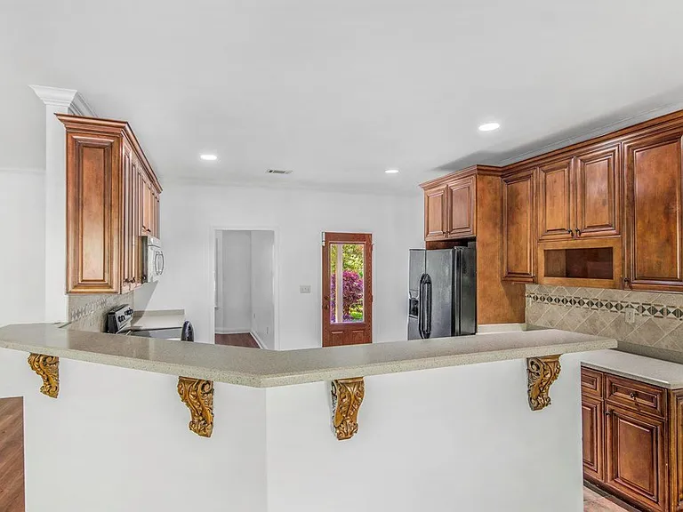 232 Morgan Rd — Photo 13