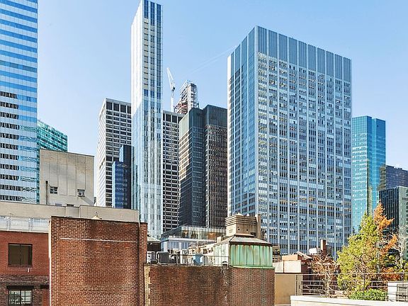 2nd image of 140 E 56th St APT 14A