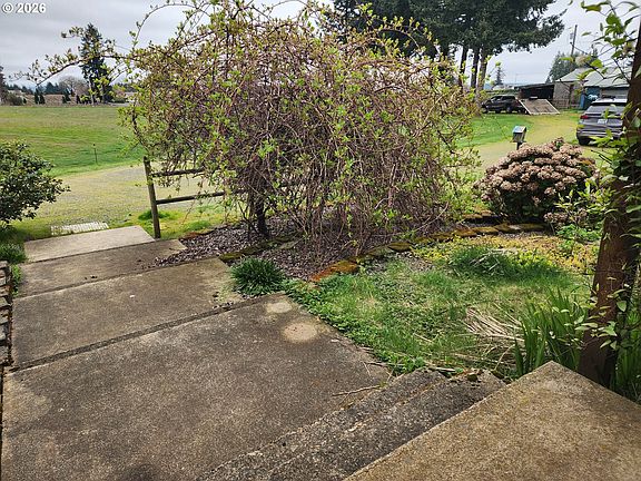 5th image of 32901 SE Divers Rd