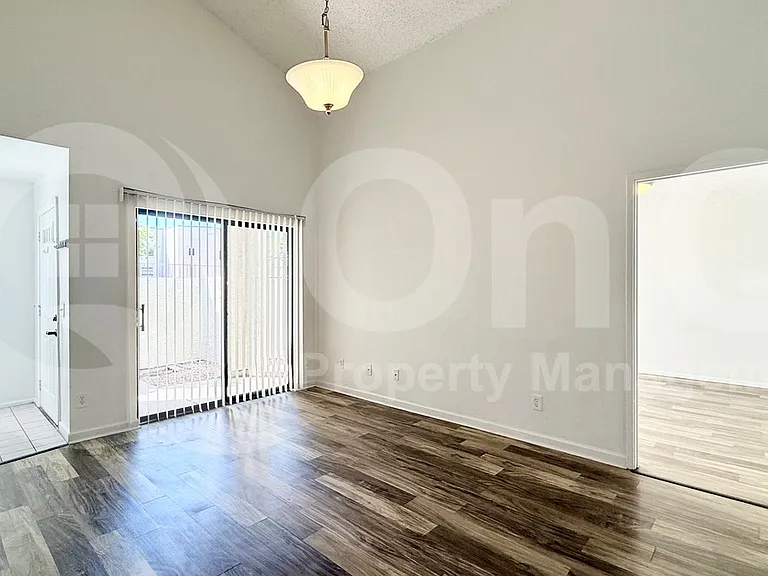 850 S River Dr #1084 — Photo 11