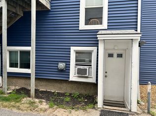 1 M St #1, Hampton, NH 03842
