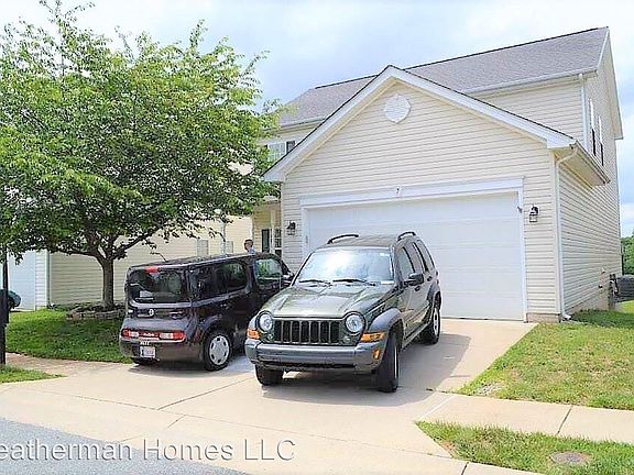 2nd image of 7 Everglades Ln