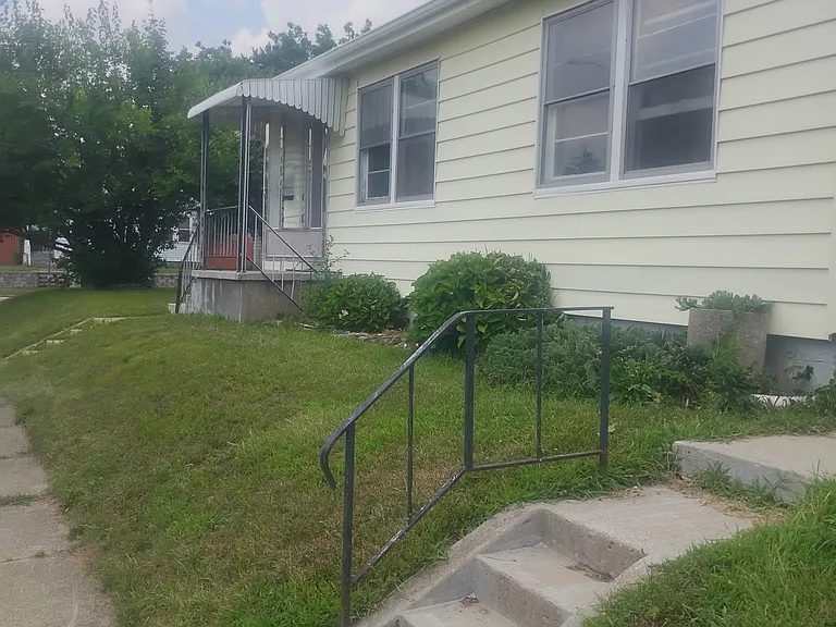 1615 Vassar Ave — Photo 10