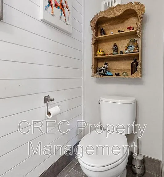 3 1/2 Maranda Holmes St #B — Photo 14