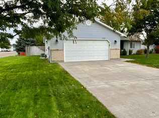 1777 Harmony Ct, Mountain Home, ID 83647