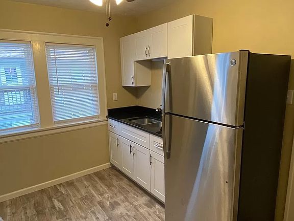 5th image of 3112 Meadowbrook Blvd #2