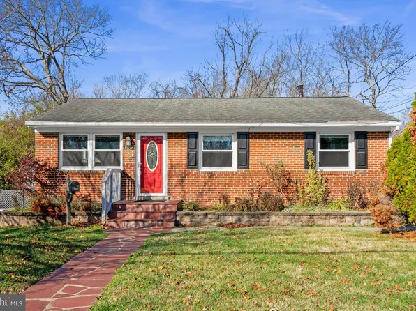 7722 Amherst Dr, Manassas, VA 20111