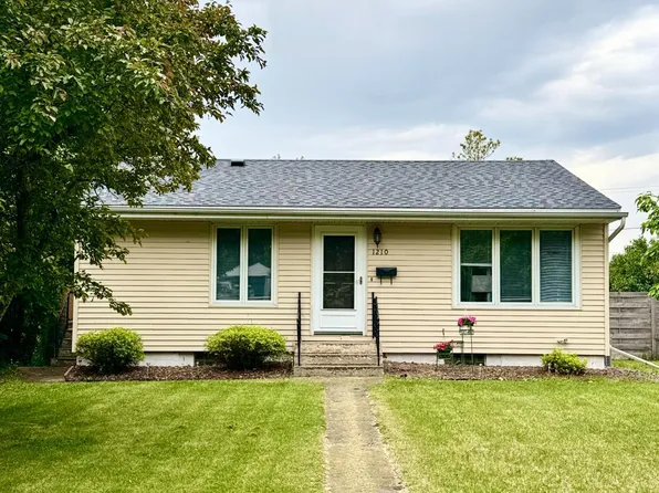 1210 Richard Ave, Detroit Lakes, MN 56501