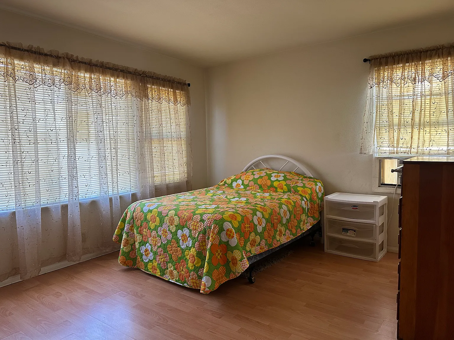 W Fernfield Dr, Monterey Park — Photo 2