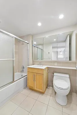 Rented by Compass | media 7