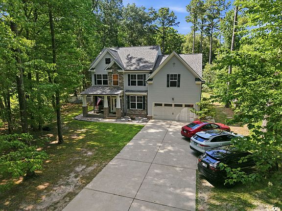 3rd image of 1041 Scenic Blvd