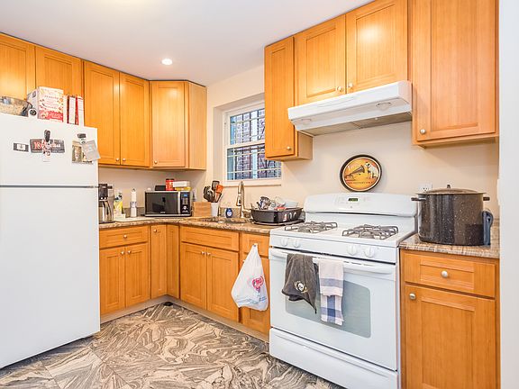 2nd image of 20-18 33rd St #1A