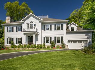 117 Fox Meadow Rd, Scarsdale, NY 10583